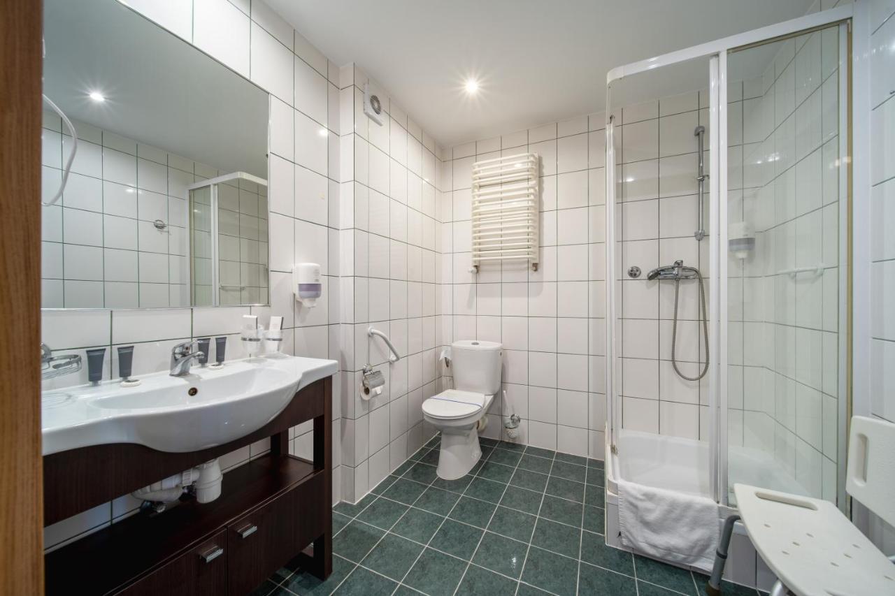 Hotel Gromada Medical Spa Busko-Zdrój Dış mekan fotoğraf