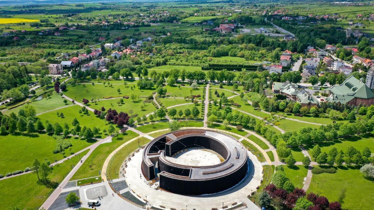 Hotel Gromada Medical Spa Busko-Zdrój Dış mekan fotoğraf