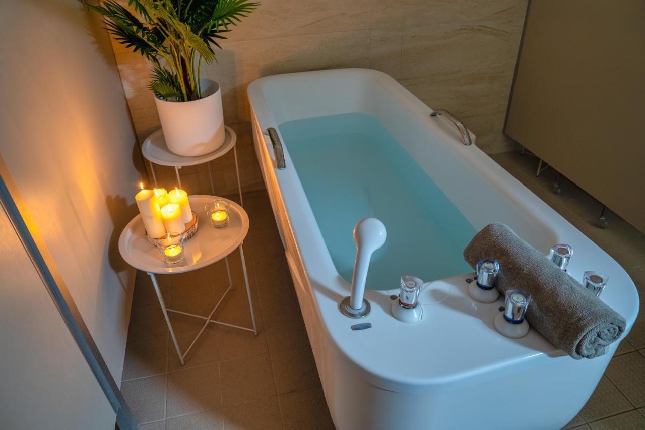 Hotel Gromada Medical Spa Busko-Zdrój Dış mekan fotoğraf