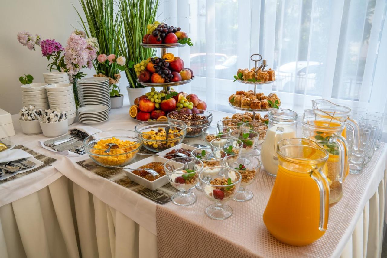 Hotel Gromada Medical Spa Busko-Zdrój Dış mekan fotoğraf