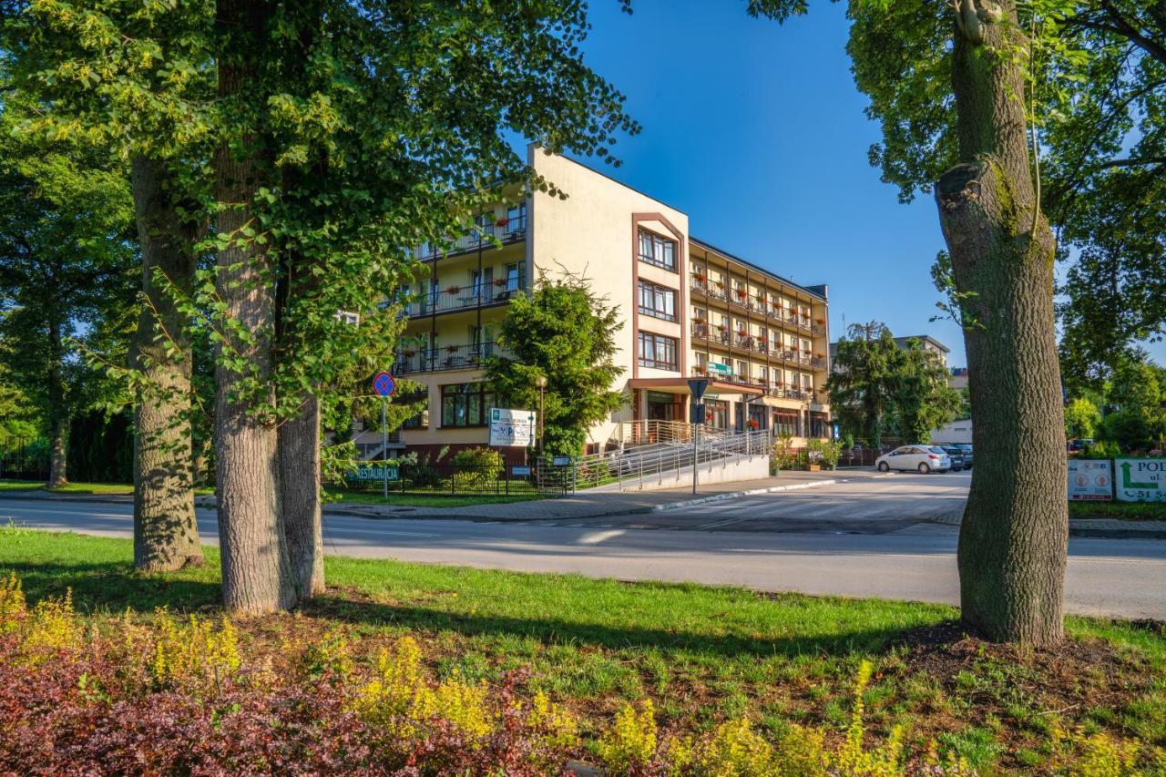 Hotel Gromada Medical Spa Busko-Zdrój Dış mekan fotoğraf