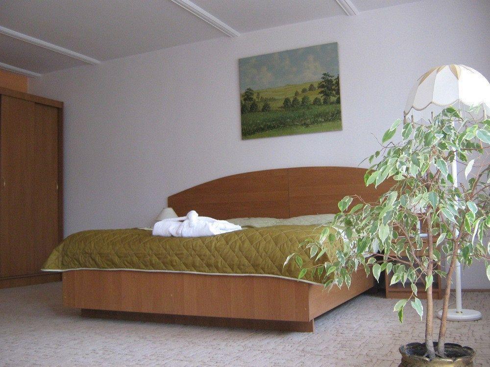 Hotel Gromada Medical Spa Busko-Zdrój Dış mekan fotoğraf